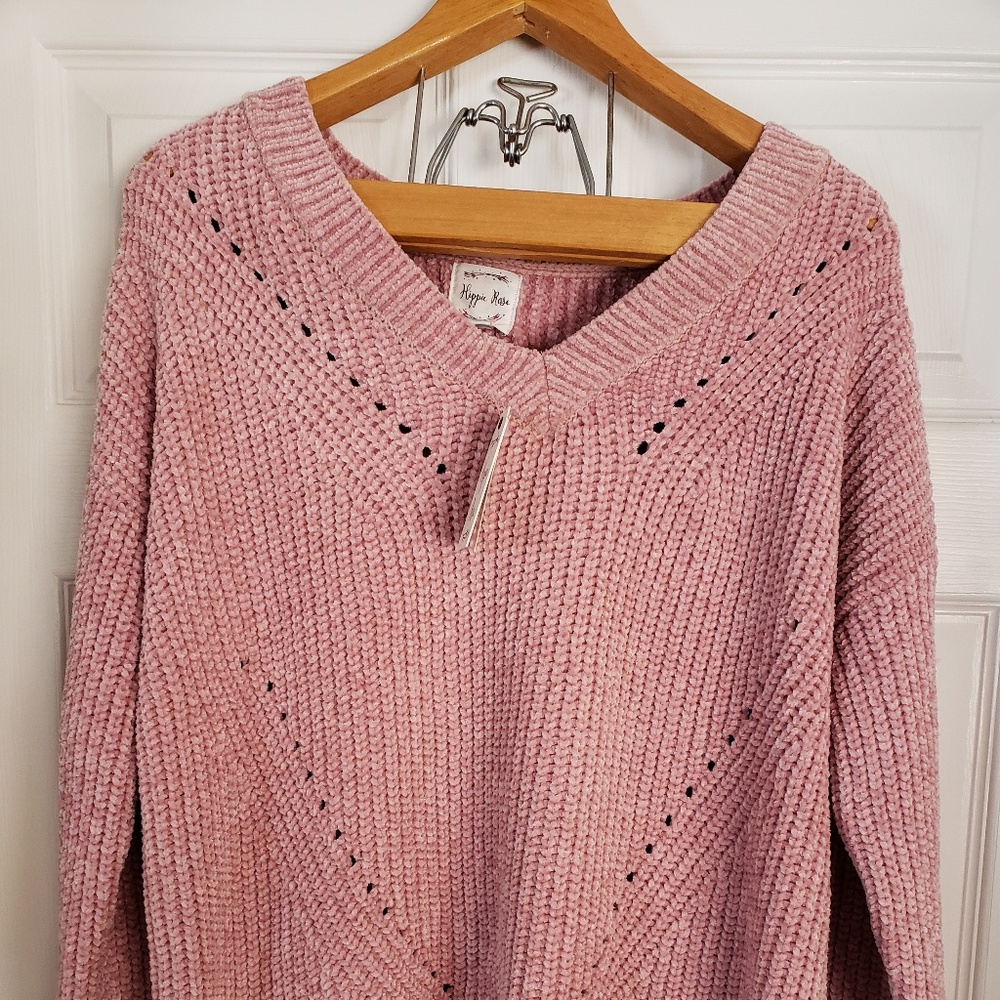 Dusty Rose Polyester NWT Hippy Rose sweater